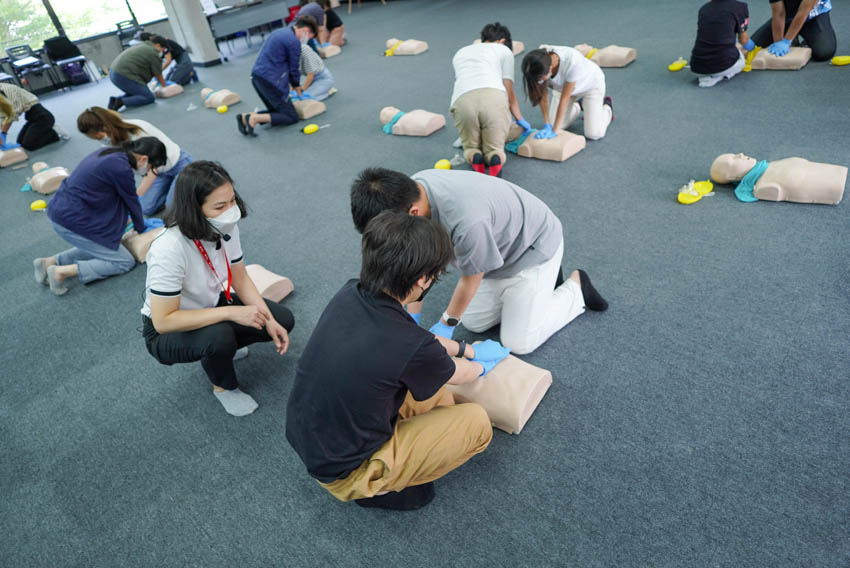 ปฐมพยาบาล cpr aed