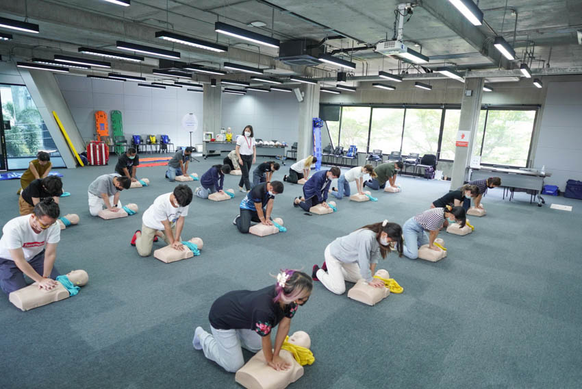 ปฐมพยาบาล cpr aed