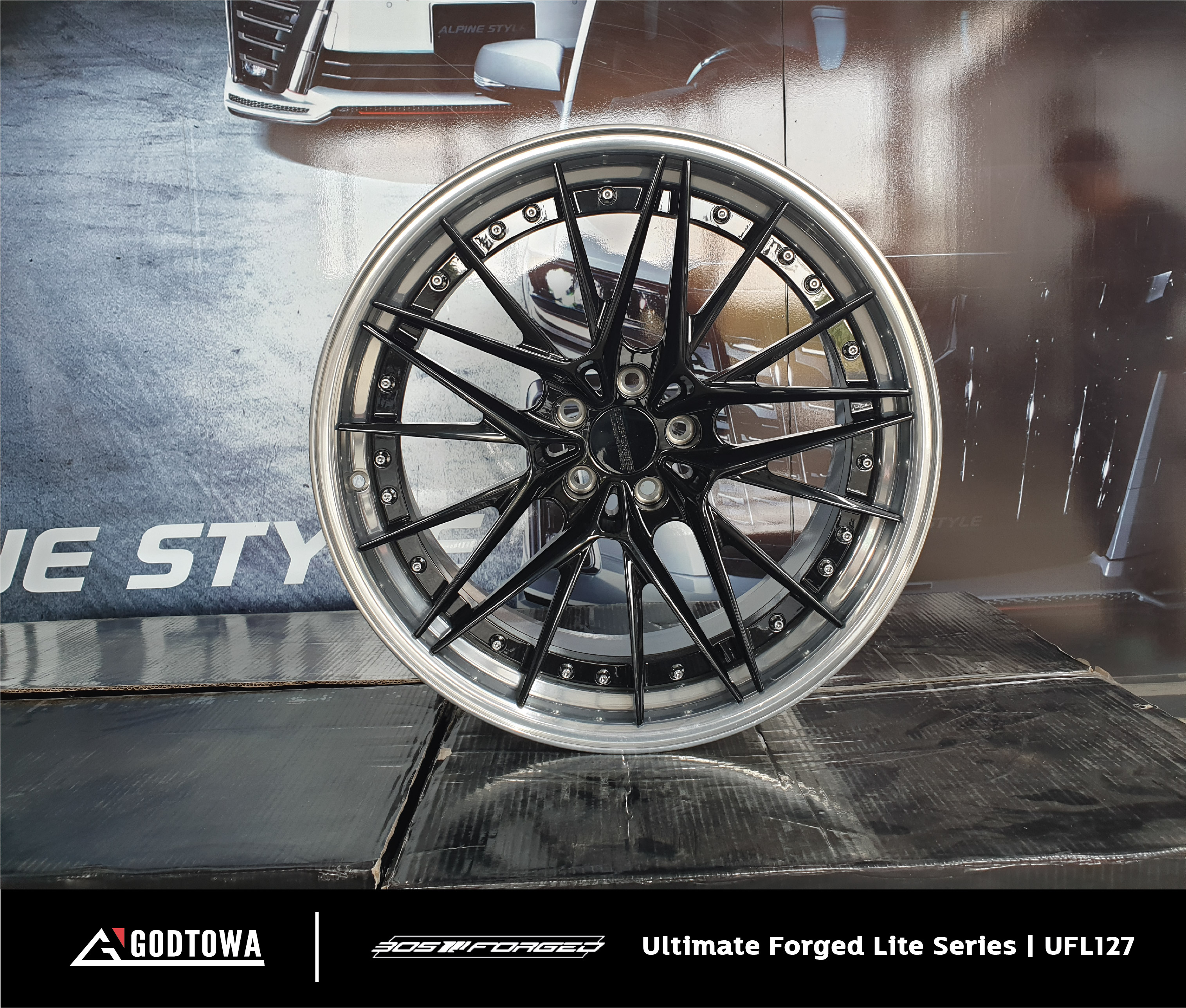 ล้อแม็กซ์ 305 Forged Ultimate Forged Lite Series | UFL127