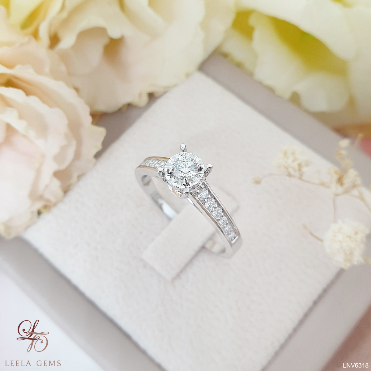 Single Diamond Engagement Ring