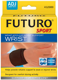 อุปกรณ์พยุงข้อมือรุ่นสปอร์ต ฟูทูโร่ ชนิดปรับกระชับได้ Futuro Sport Wrap Around Wrist Support