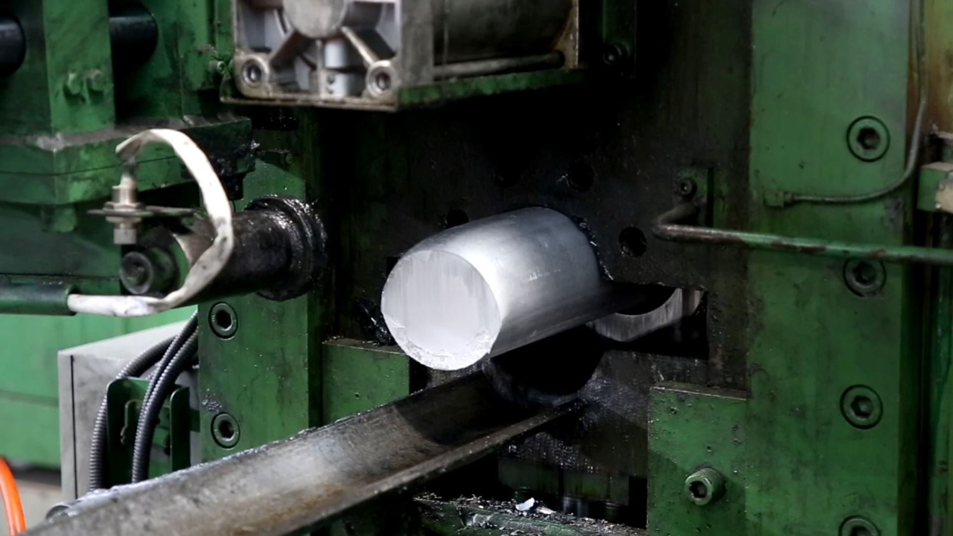 INTERTHAI MANUFACTURING ALUMINUM EXTRUSION interthaimanufacturing