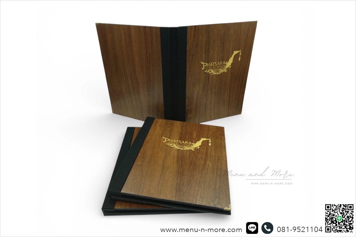 แฟ้มเมนูไม้ร้านอาหารไทย