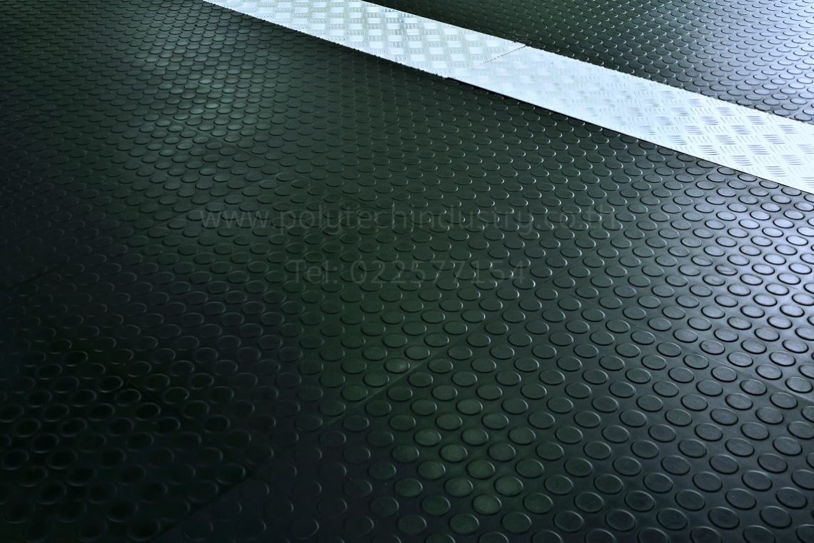 Anti-Slip Rubber Sheet for Workplace