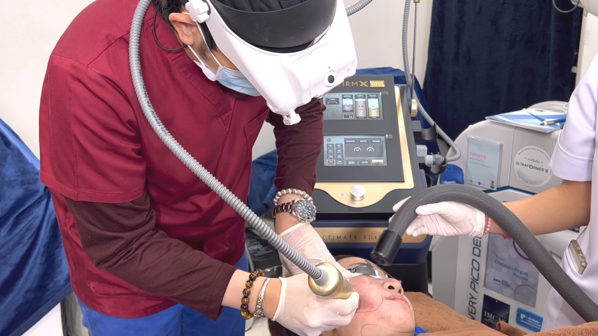 แนะนำเทคนิคดูแลแผลเป็นหลุมสิวด้วย SYLFIRM X Plus + Exosomes (SYLFIRM X Plus & Exosomes for Acne Scar Treatment) แนะนำเทคนิคดูแลแผลเป็นหลุมสิวด้วย SYLFIRM X Plus + Exosomes (SYLFIRM X Plus & Exosomes for Acne Scar Treatment)