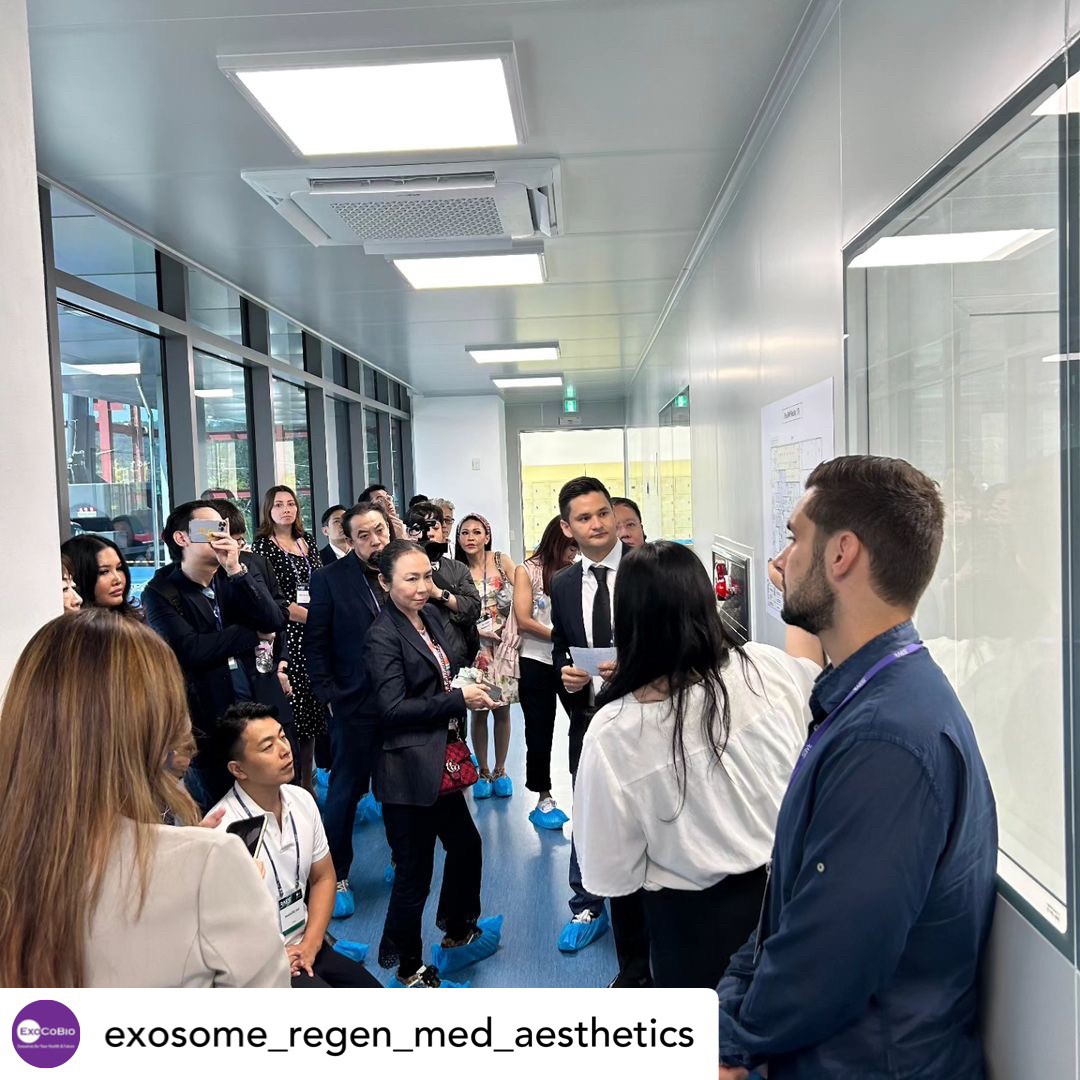 ผู้ช่วยศาสตราจารย์ นายแพทย์ ศุภะรุจ เลื่องอรุณ (หมอรุจ) ได้รับเกียรติร่วมบรรยาย Clinical Aplication of Exosomes และได้รับรางวัล CLINICAL CASE Award ผู้ช่วยศาสตราจารย์ นายแพทย์ ศุภะรุจ เลื่องอรุณ (หมอรุจ) ได้รับเกียรติร่วมบรรยาย Clinical Aplication of Exosomes และได้รับรางวัล CLINICAL CASE Award