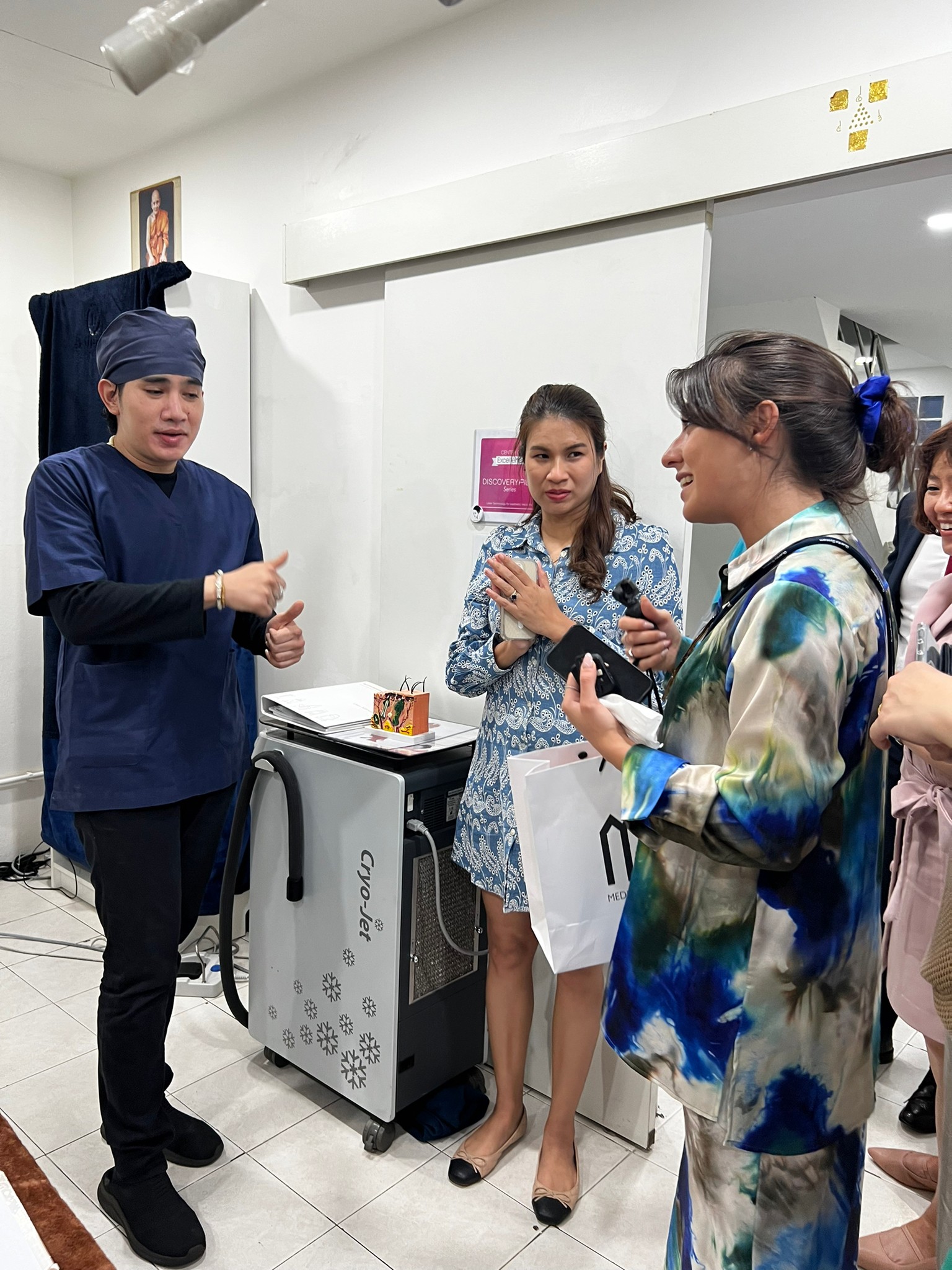 Interview with Quanta on Tour: Discovery Picosecond Laser and Acne Scar Interview with Quanta on Tour: Discovery Picosecond Laser and Acne Scar