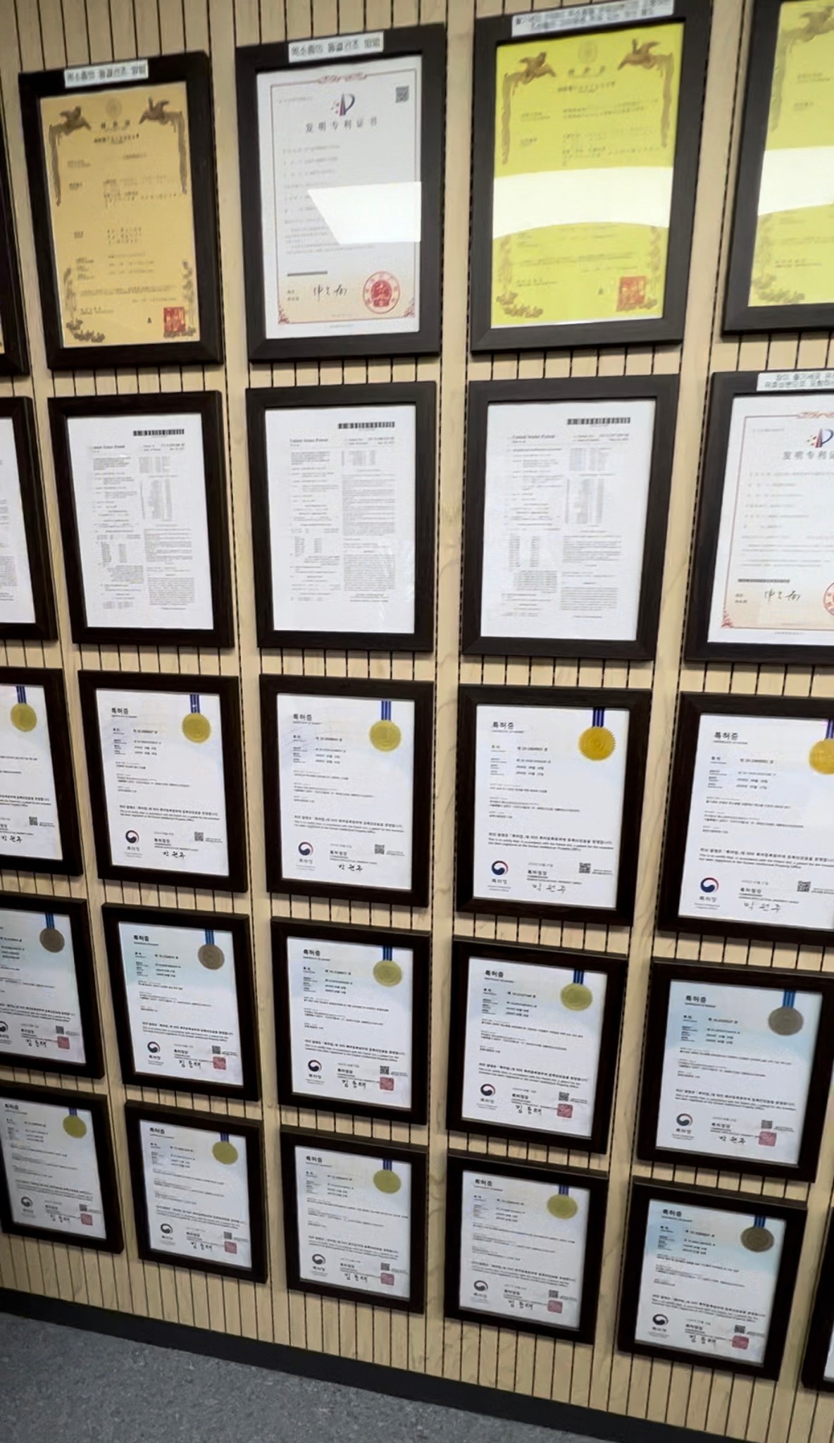 ผู้ช่วยศาสตราจารย์ นายแพทย์ ศุภะรุจ เลื่องอรุณ (หมอรุจ) ได้รับเกียรติร่วมบรรยาย Clinical Aplication of Exosomes และได้รับรางวัล CLINICAL CASE Award ผู้ช่วยศาสตราจารย์ นายแพทย์ ศุภะรุจ เลื่องอรุณ (หมอรุจ) ได้รับเกียรติร่วมบรรยาย Clinical Aplication of Exosomes และได้รับรางวัล CLINICAL CASE Award