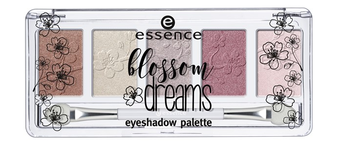 ess. blossom dreams eyeshadow palette 01