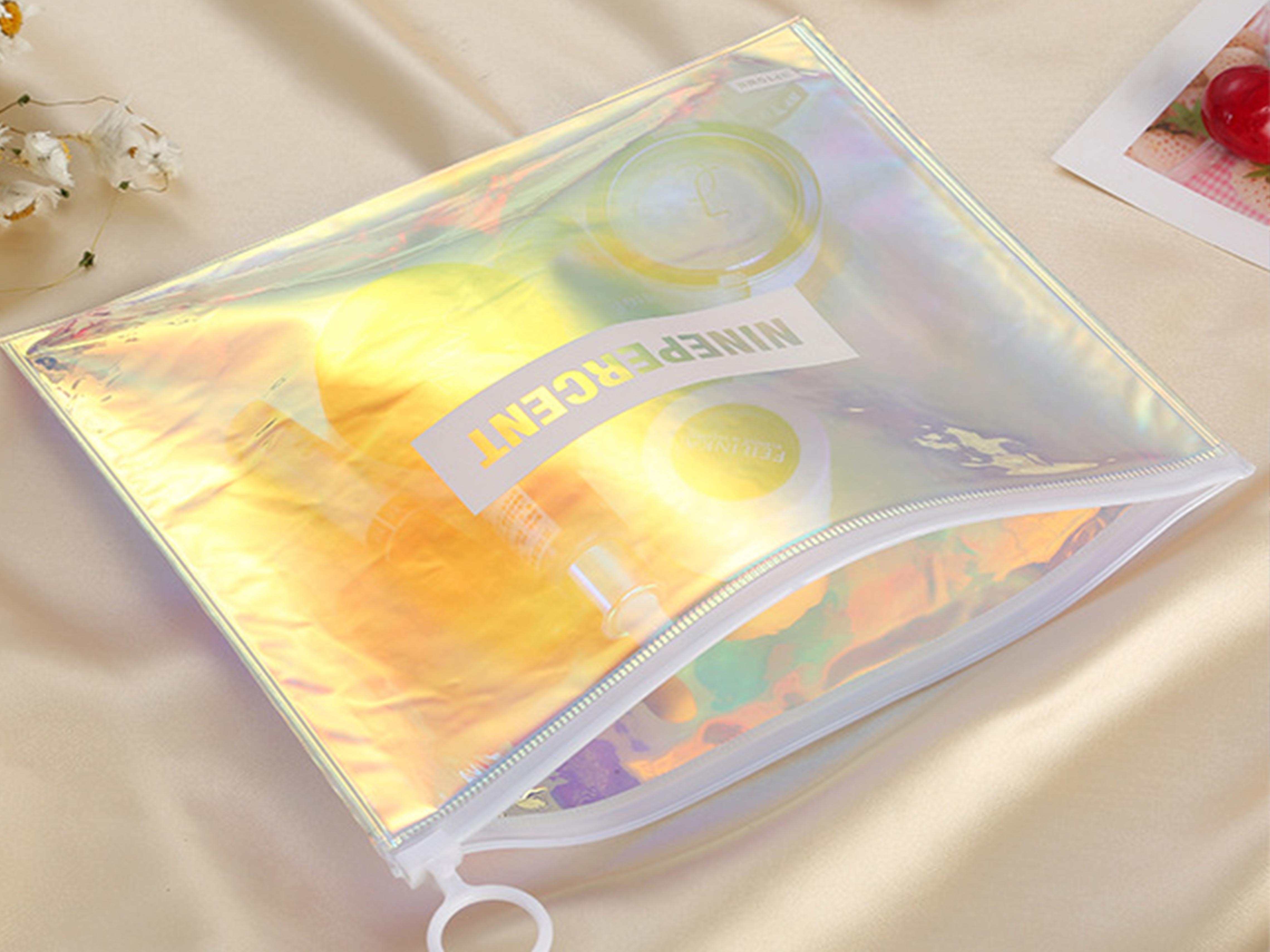 รับสกรีนกระเป๋าโฮโลแกรม