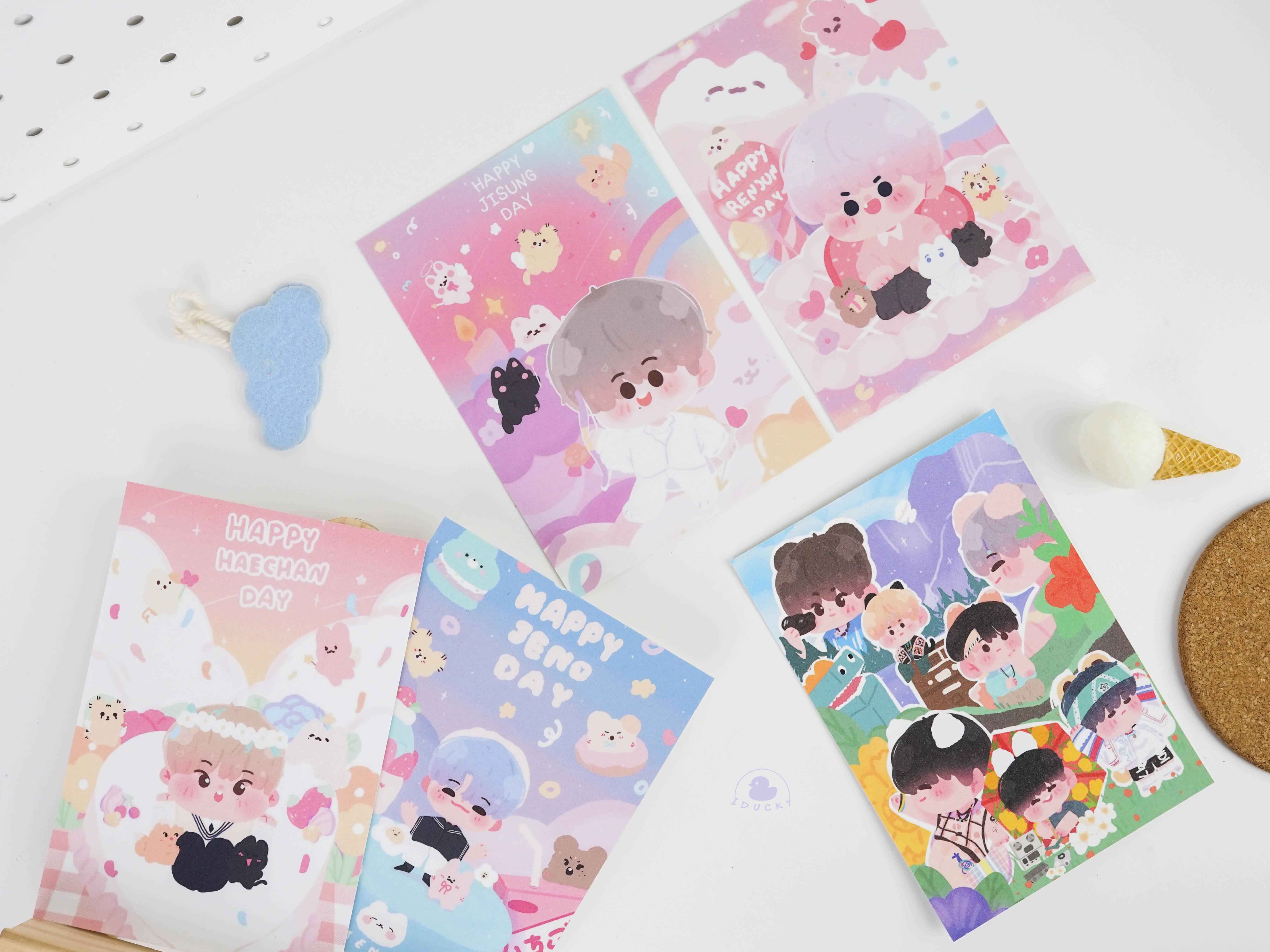 รับพิมพ์กระดาษอาร์ตมันออกแบบลายเองได้