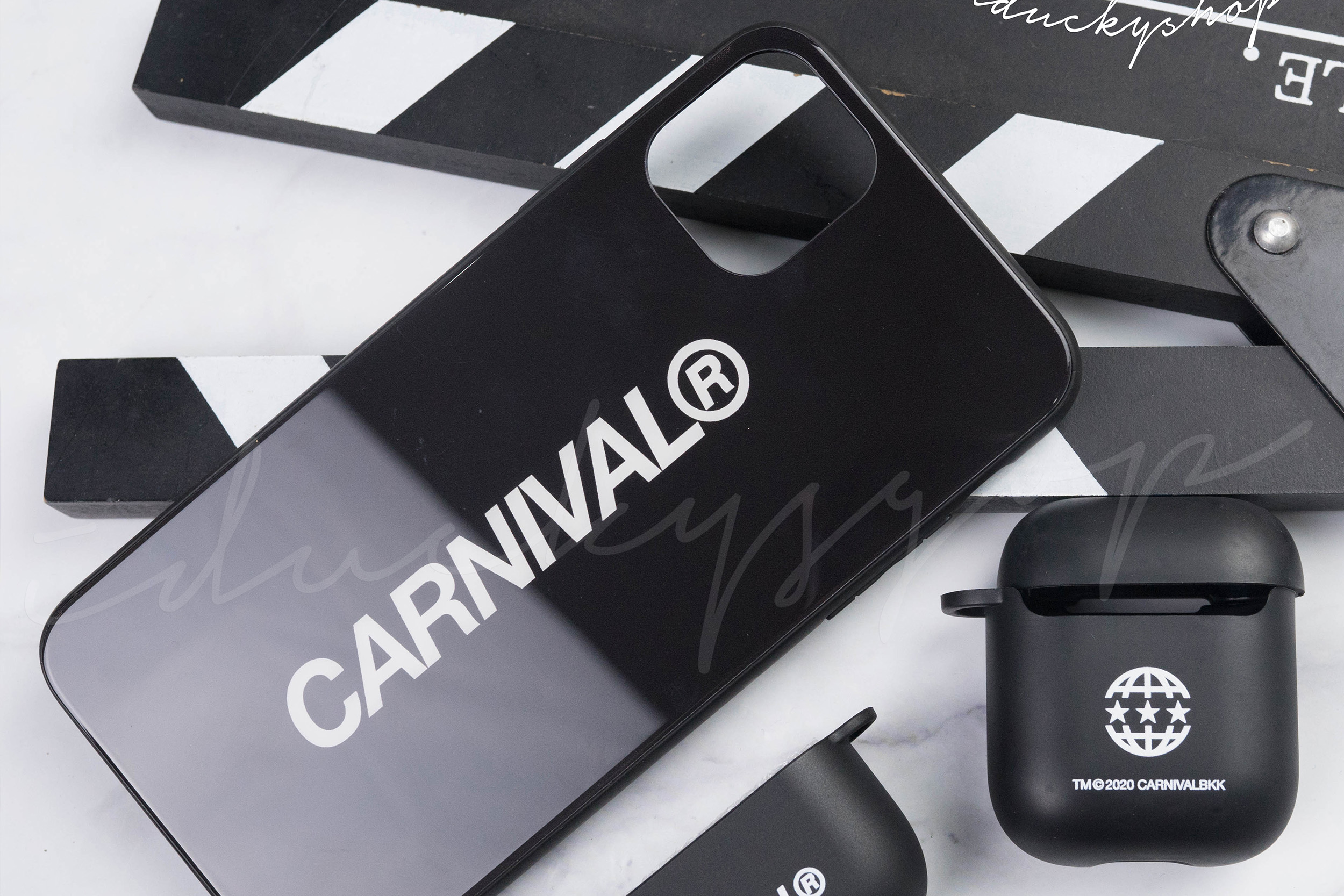 รับสกรีน เคสกระจก  รับสกรีนเคสกระจก