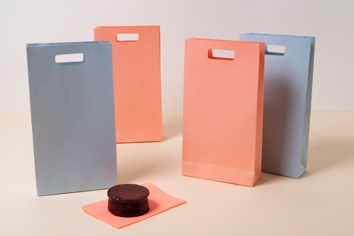 ถุงกระดาษใส่ขนม ถุงกระดาษใส่ขนม