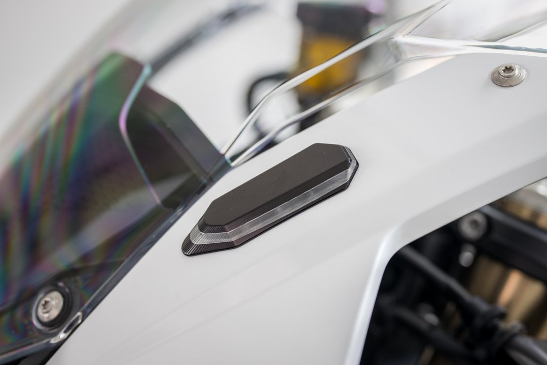FUTURISMOTO MIRROR BLOCK'S OFF BMW S1000RR 2019-2022 อุดกระจกแต่งรถพร้อมไฟเลี้ยว