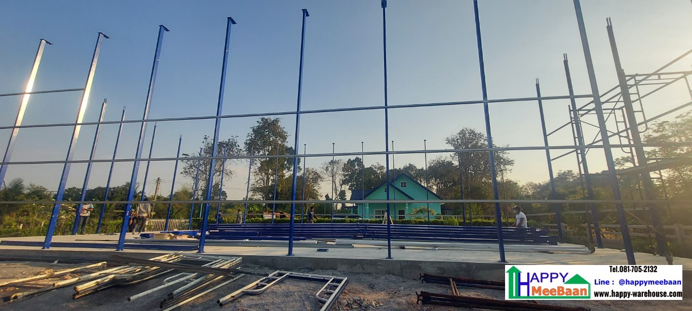 สร้างโกดังหลังคาSandwich Panel /EPS