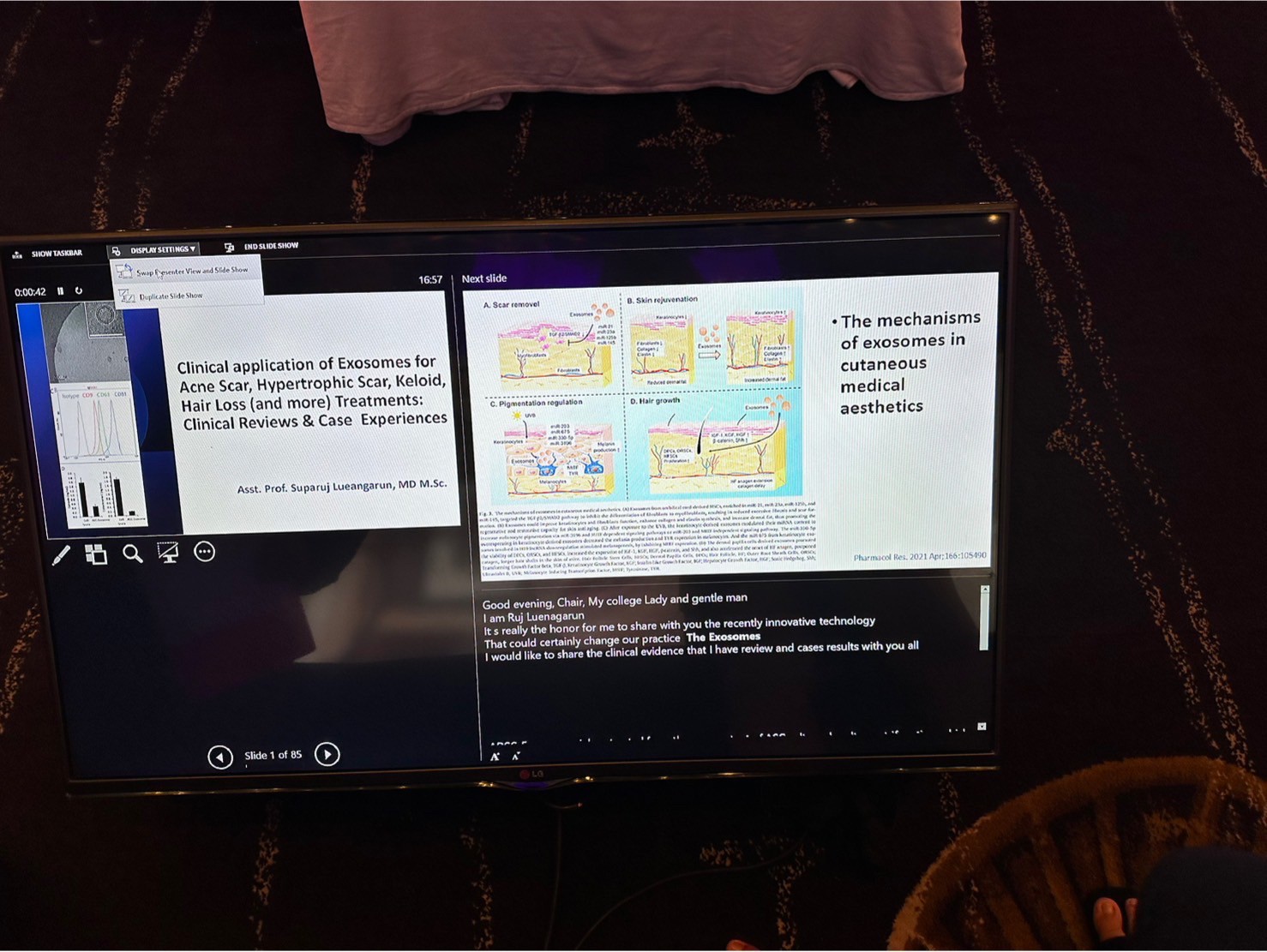 ผศ.นพ. ศุภะรุจ เลื่องอรุณ (หมอรุจ) ได้รับเชิญเป็นวิทยากร แชร์เทคนิคๆการดูแลหลุมสิว แผลเป็น ผมร่วงผมบางด้วยการใช้ Exosomes ในงานสัมมนา Exosome for Applications Medical Aesthetics ,New Paradigm in Regenerative Aesthetics : Science, Results & Protocol &q ผศ.นพ. ศุภะรุจ เลื่องอรุณ (หมอรุจ) ได้รับเชิญเป็นวิทยากร แชร์เทคนิคๆการดูแลหลุมสิว แผลเป็น ผมร่วงผมบางด้วยการใช้ Exosomes ในงานสัมมนา Exosome for Applications Medical Aesthetics ,New Paradigm in Regenerative Aesthetics : Science, Results & Protocol &q
