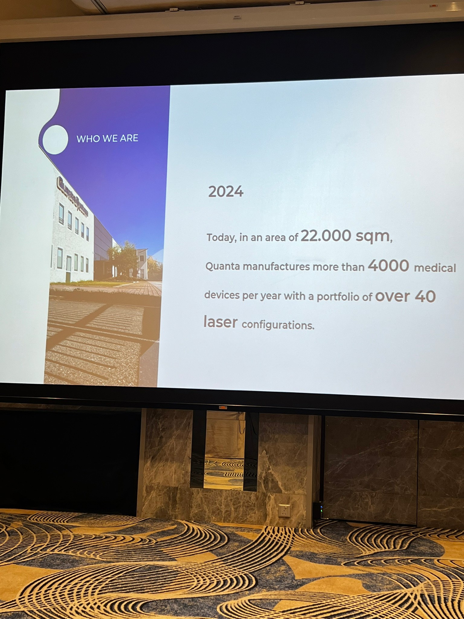 หมอรุจ ได้รับเชิญเข้าร่วมงานประชุม Quanta System Asia Pacific Expert Meeting 2024 ผู้เชี่ยวชาญด้านการใช้เลเซอร์ Discovery Pico Laser ที่ประเทศสิงคโปร์ หมอรุจ ได้รับเชิญเข้าร่วมงานประชุม Quanta System Asia Pacific Expert Meeting 2024 ผู้เชี่ยวชาญด้านการใช้เลเซอร์ Discovery Pico Laser ที่ประเทศสิงคโปร์