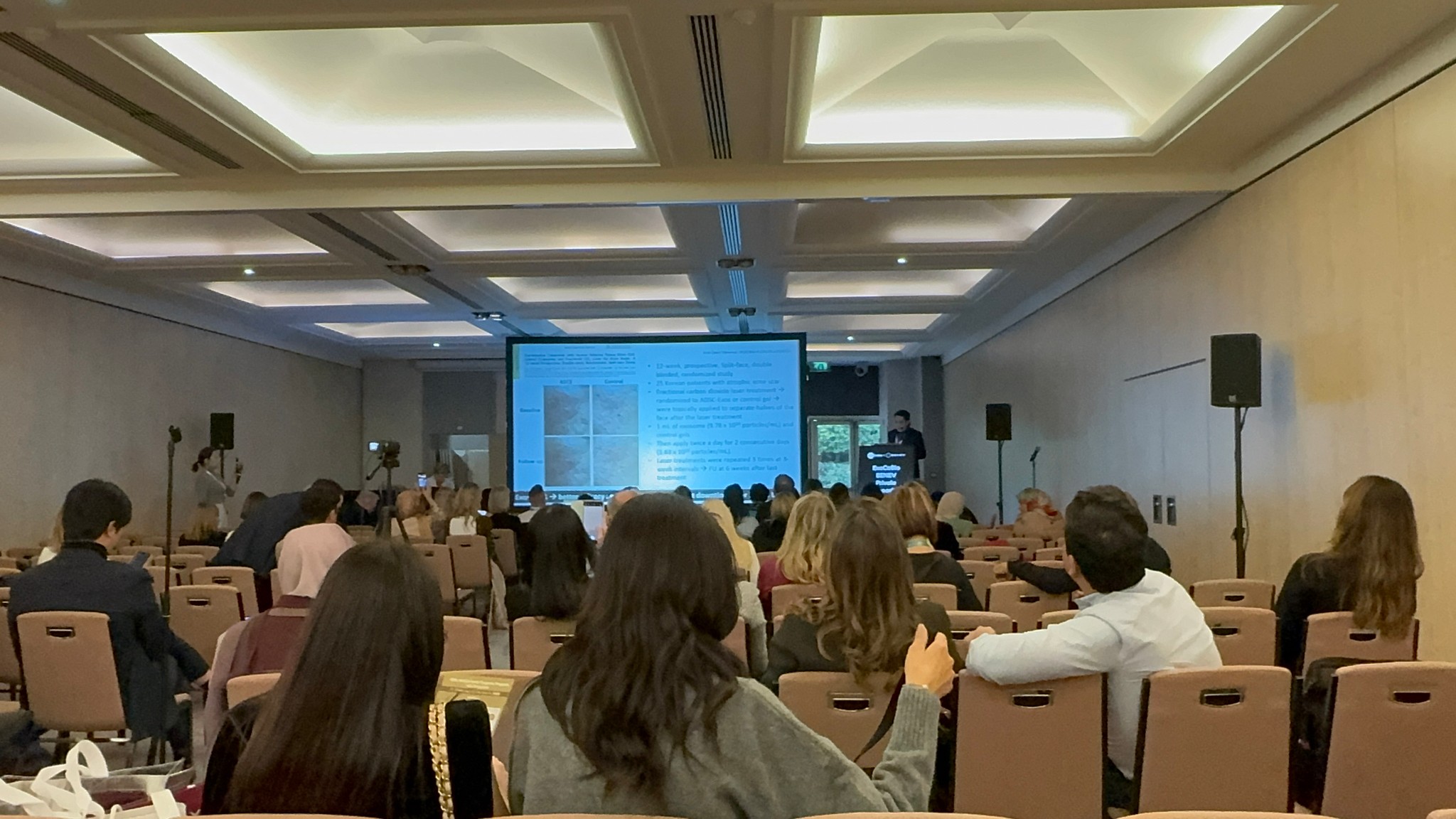 หมอรุจ ผศ. นพ. ศุภะรุจ เลื่องอรุณ ได้รับเกียรติเชิญให้เป็นวิทยากรในการประชุมทางด้านผิวหนังและศัลยกรรมตกแต่งระดับนานาชาติ ที่ใหญ่ที่สุดในโลก IMCAS World Congress 2024 ซึ่งปีนี้การประชุมจัดขึ้นที่ ศูนย์ประชุม Le Palais Des Congres (Paris) กรุงปารีส ที่ประเทศฝรั่งเศส หมอรุจ ผศ. นพ. ศุภะรุจ เลื่องอรุณ ได้รับเกียรติเชิญให้เป็นวิทยากรในการประชุมทางด้านผิวหนังและศัลยกรรมตกแต่งระดับนานาชาติ ที่ใหญ่ที่สุดในโลก IMCAS World Congress 2024 ซึ่งปีนี้การประชุมจัดขึ้นที่ ศูนย์ประชุม Le Palais Des Congres (Paris) กรุงปารีส ที่ประเทศฝรั่งเศส