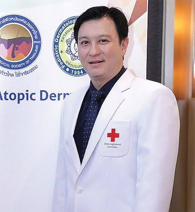 รองศาสตราจารย์นายแพทย์เทอดพงศ์ เต็มภาคย์ Associate Professor Therdpong Tempark, MD ภาควิชากุมารเวชศาสตร์  คณะแพทยศาสตร์ จุฬาลงกรณ์มหาวิทยาลัย  การศึกษา