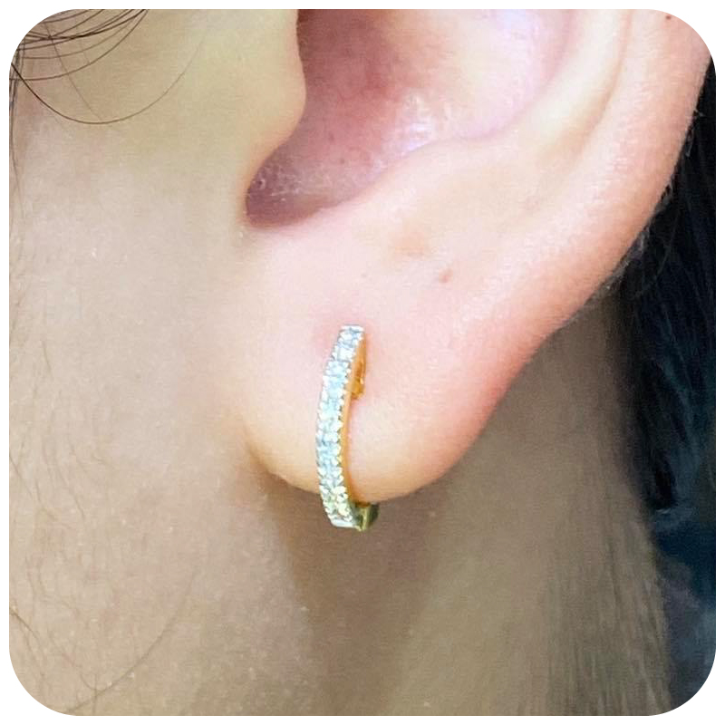 The Small hoop classic diamond earring