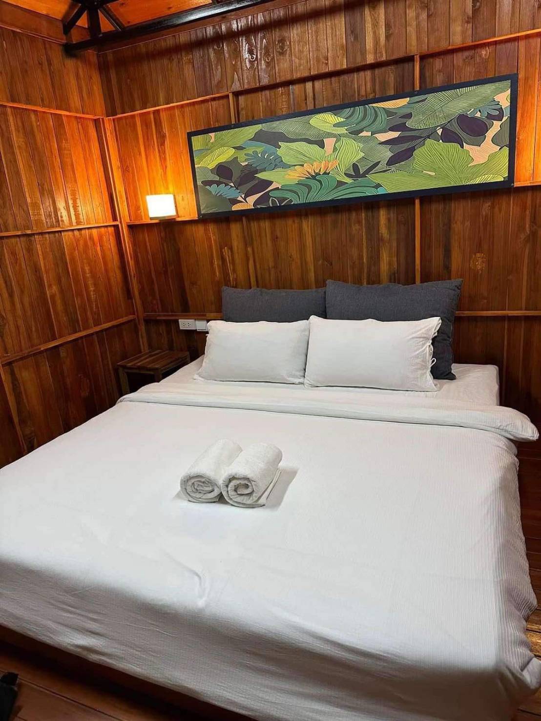 M&R House1 มุมพักผ่อนบนแพ