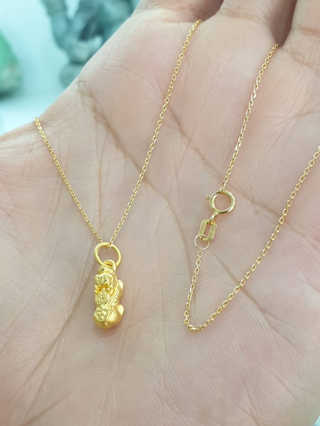 gold pixiu pendant