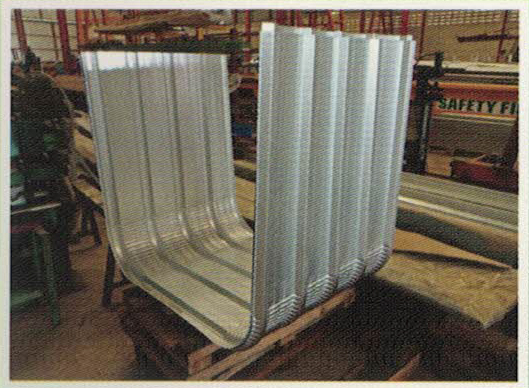 Climp Curved แผ่นหลังคาดัดโค้ง Climp Curved แผ่นหลังคาดัดโค้ง