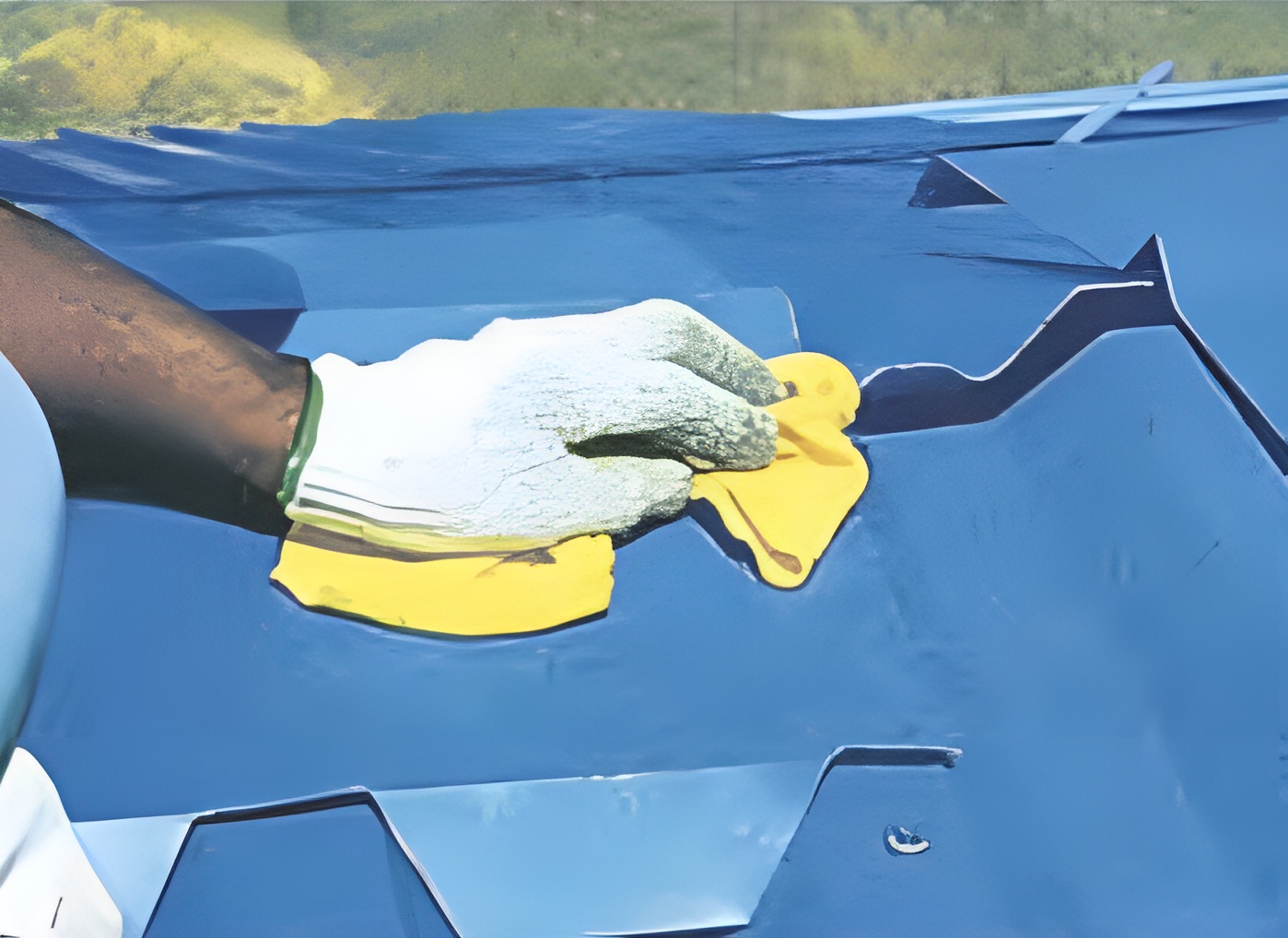 ขั้นตอนที่ 1 ก่อนซีลกาวยางให้ทำความสะอาดบริเวณที่จะซีลให้สะอาดเสียก่อน ขั้นตอนที่ 1 ก่อนซีลกาวยางให้ทำความสะอาดบริเวณที่จะซีลให้สะอาดเสียก่อน