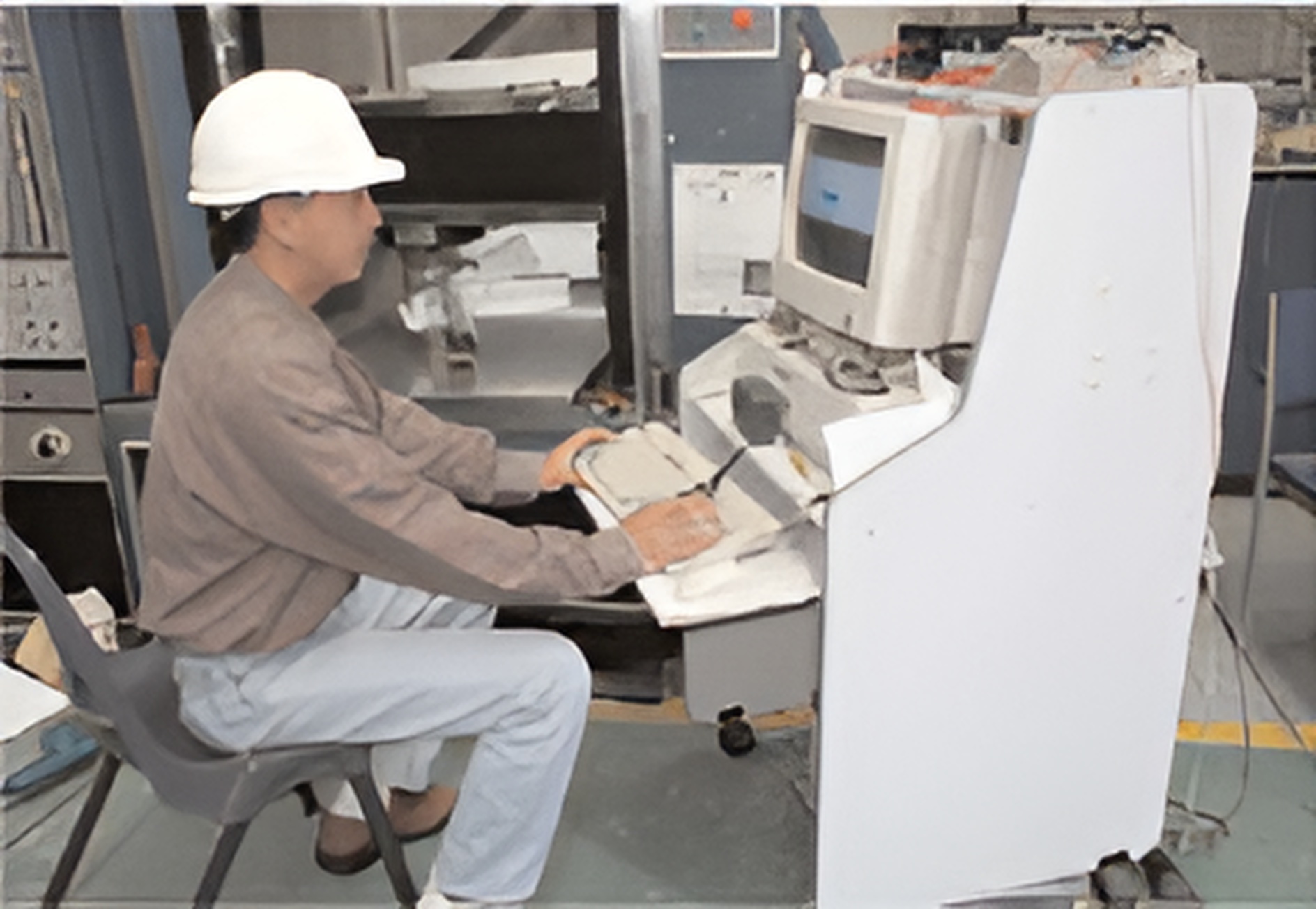 สถาปนิกส่วนใหญ่จะออกแบบหลังคาที่สามารถระบายน้ำฝนได้ไม่น้อยกว่า 150-250 มม./ชั่วโมง สถาปนิกส่วนใหญ่จะออกแบบหลังคาที่สามารถระบายน้ำฝนได้ไม่น้อยกว่า 150-250 มม./ชั่วโมง