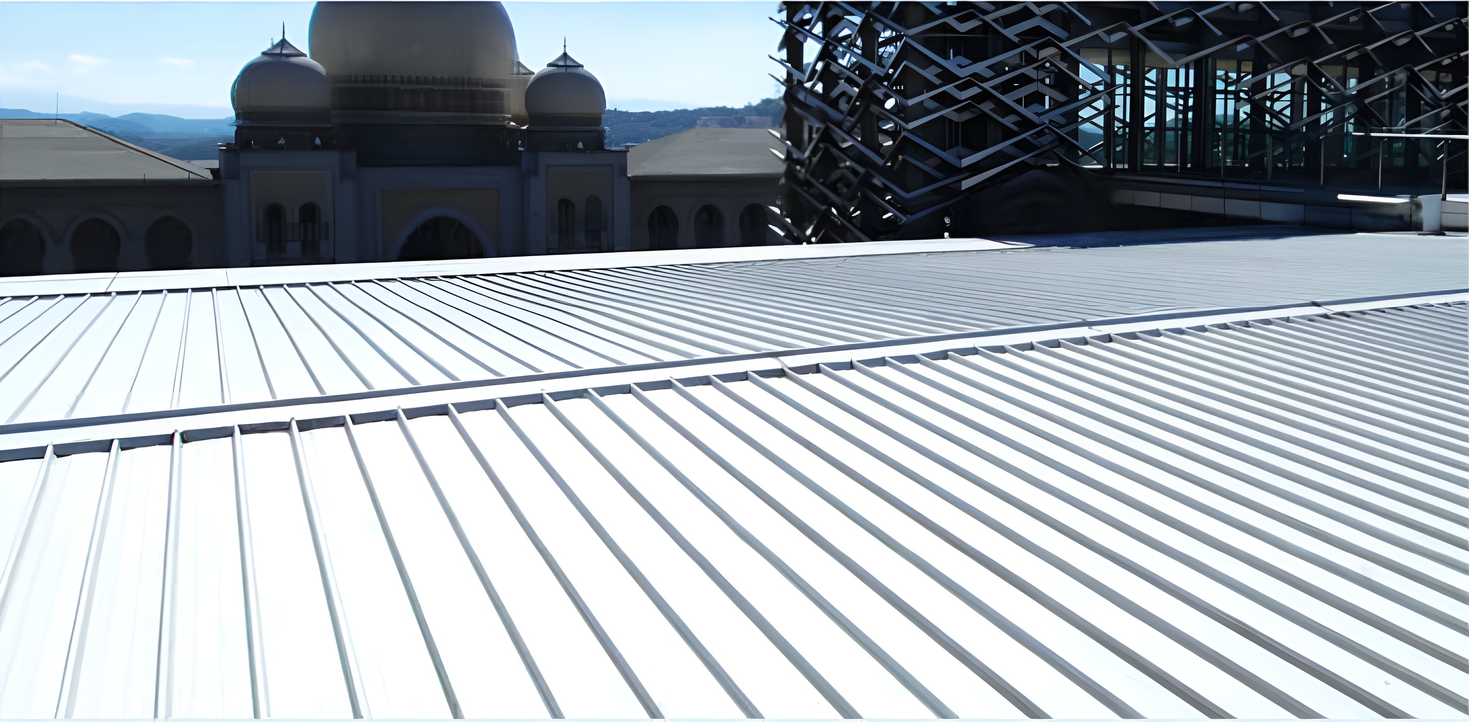 วางแผ่นไว้บริเวณที่มีจันทัน/Truss ไม่ควรวางแผ่นตรงกลางแป วางแผ่นไว้บริเวณที่มีจันทัน/Truss ไม่ควรวางแผ่นตรงกลางแป