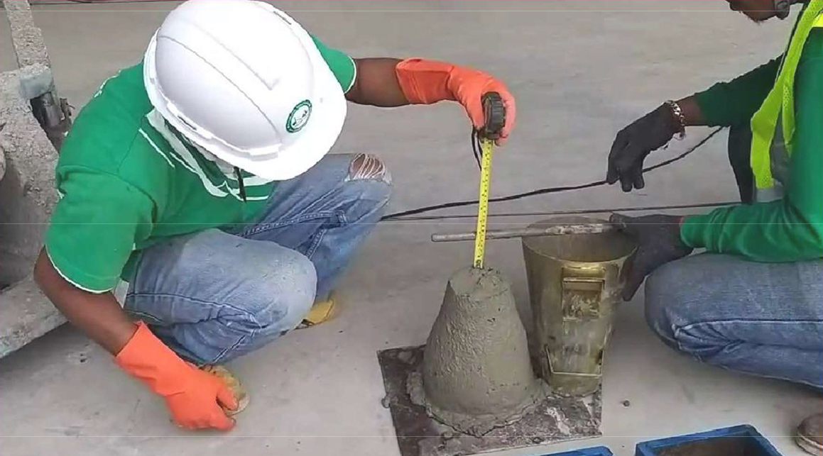 การทดสอบ Slump การเก็บลูกปูนเพื่อส่งทดสอบค่ากำลังอัด การทดสอบ Slump การเก็บลูกปูนเพื่อส่งทดสอบค่ากำลังอัด