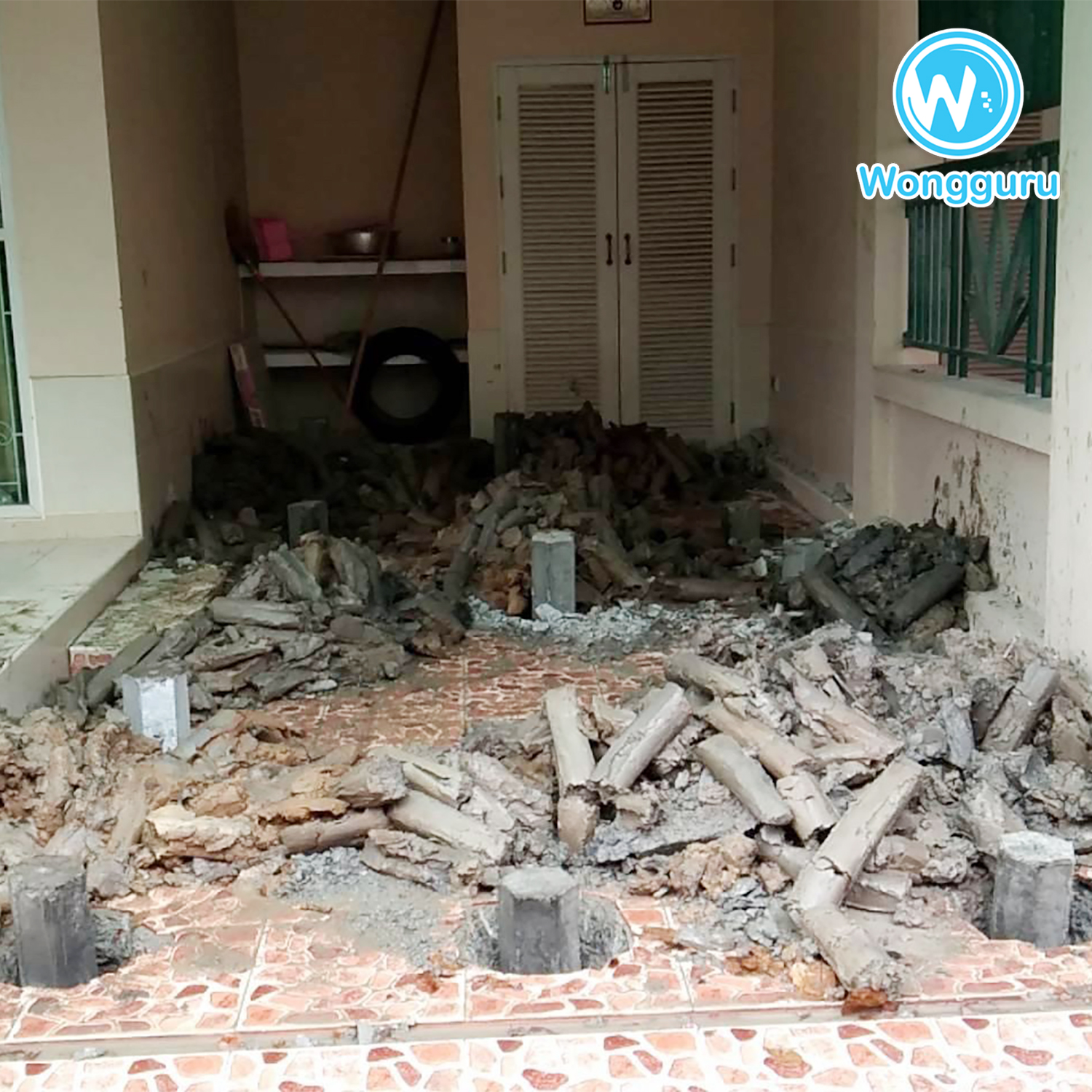 ปิดโพรงใต้บ้าน โดยวงศ์กูรู พร้อมปรับพื้นที่รอบบ้าน ปิดโพรงใต้บ้าน โดยวงศ์กูรู พร้อมปรับพื้นที่รอบบ้าน