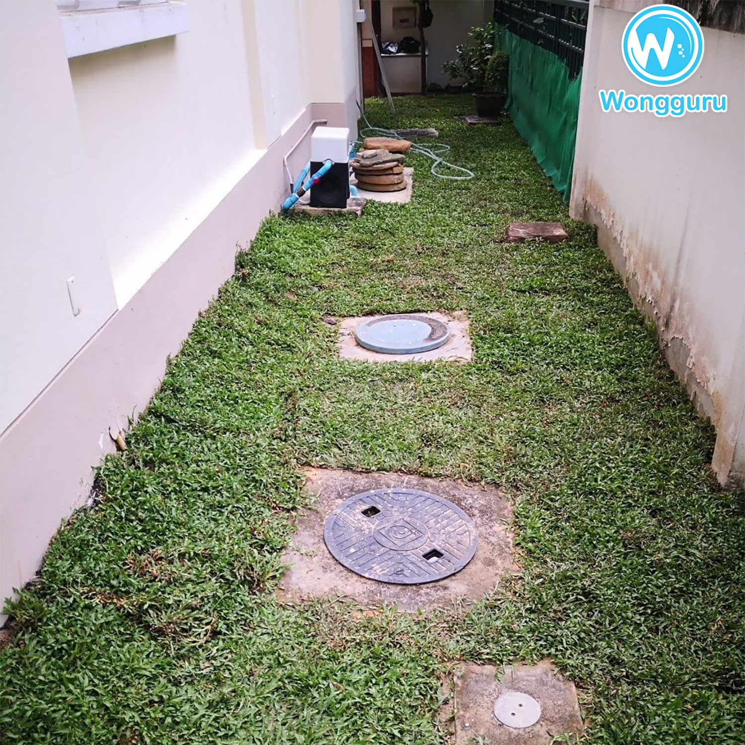 พื้นที่รอบบ้านเกือบทุกด้านโพรงใต้บ้าน พื้นที่รอบบ้านเกือบทุกด้านโพรงใต้บ้าน