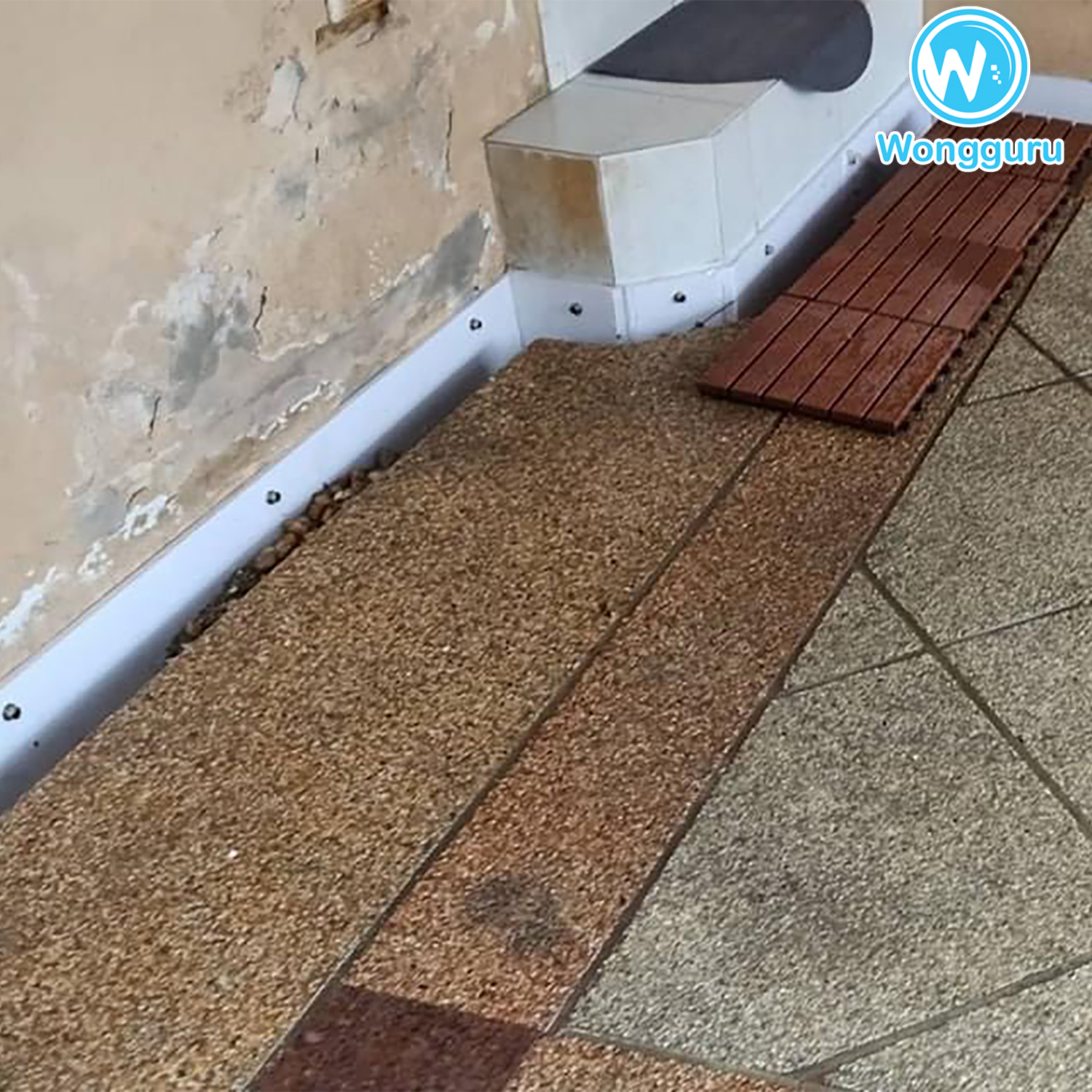 โพรงใต้บ้านที่โรงจอดรถ โพรงใต้บ้านที่โรงจอดรถ