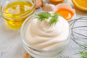 แนวคิดนวัตกรรมการผลิตซอสและน้ำสลัด The Innovative Production Concept of Sauces and Salad Dressings
