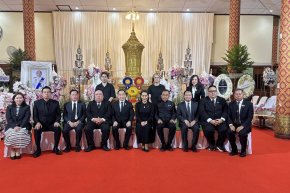 นายกสมาคม พตส. เข้าร่วมพิธีสวดอภิธรรมคู่สมรสของ ดร.กนกวรรณ วิลาวัลย์ อุปนายกสมาคมฯ 