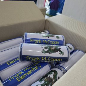 ผลิต ผ้าพันคอธง และธงโบก ที่ออกแบบได้ตามความต้องการของคุณ