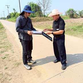คบ.สุโขทัย  ลงพื้นที่การระวังชี้แนวเขตและลงชื่อรับรองเขตที่ดิน  (บริเวณติดทางชลประทานบ่อ K6)