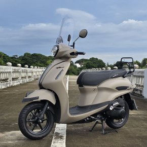 รถมอเตอร์ไซค์ ที่สายท่องเที่ยวไม่ควรพลาด Yamaha Grand Filano Hybrid Special Edition (Outdoor Fashion)