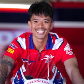 ก้อง-สมเกียรติ ลุยศึกเวิลด์ ซูเปอร์ไบค์ สนามสุดท้ายกับ CBR1000RR-R