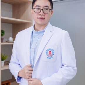 李金祥