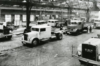 รถบรรทุกคันแรกของโลก