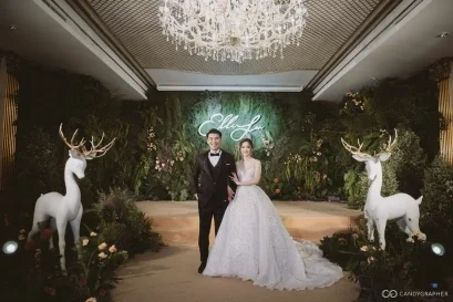 รีวิวงานแต่งงานกลิ่นอายเทพนิยาย Fairytale Forest ดั่งยกป่ามาไว้ในวังสุดคลาสสิค ณ Vala De Cia สถานที่จัดงานแต่งงานบรรยากาศโรแมนติกย่านฝั่งธนฯ