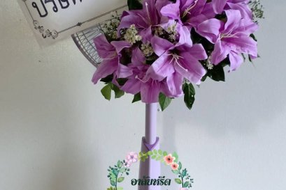 พวงหรีดพัดลมดอกไม้ประดิษฐ์