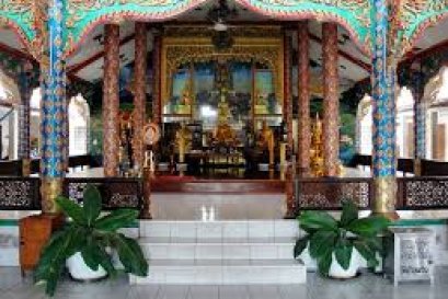 วัดบัวหลวง