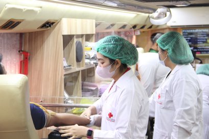 บริษัทในเครือมีโชคกรุ๊ป 