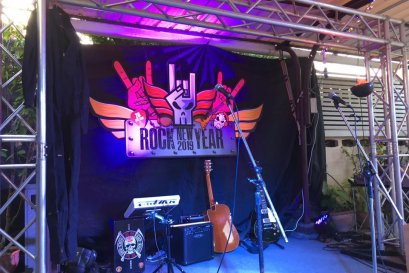 งานปีใหม่  rock newyear 2019 เครื่องเสียง ไฟ ทรัส
