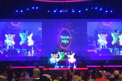 งานเลี้ยง ร้านอาหารจรินทิพย์ ศรีนครรินทร์ ติดตั้งไฟแบล็คไลท์ par led backlight