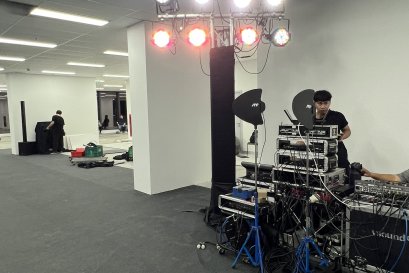 งานแพรวไอคอนนิค ตึก kronos วันที่ 11 ตค 67 ติดตั้งเครื่องเสียง ไฟ ทรัส by vsoundqlighting 