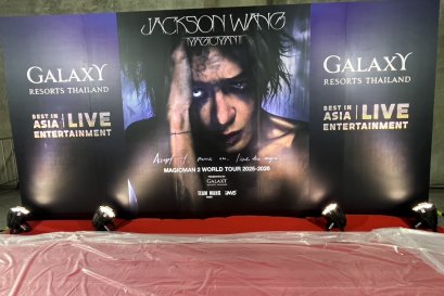 ให้เช่าไฟ par led / spotlight ส่องแบล็กดร็อบถ่ายรูป บู๊ธงานต่างๆ